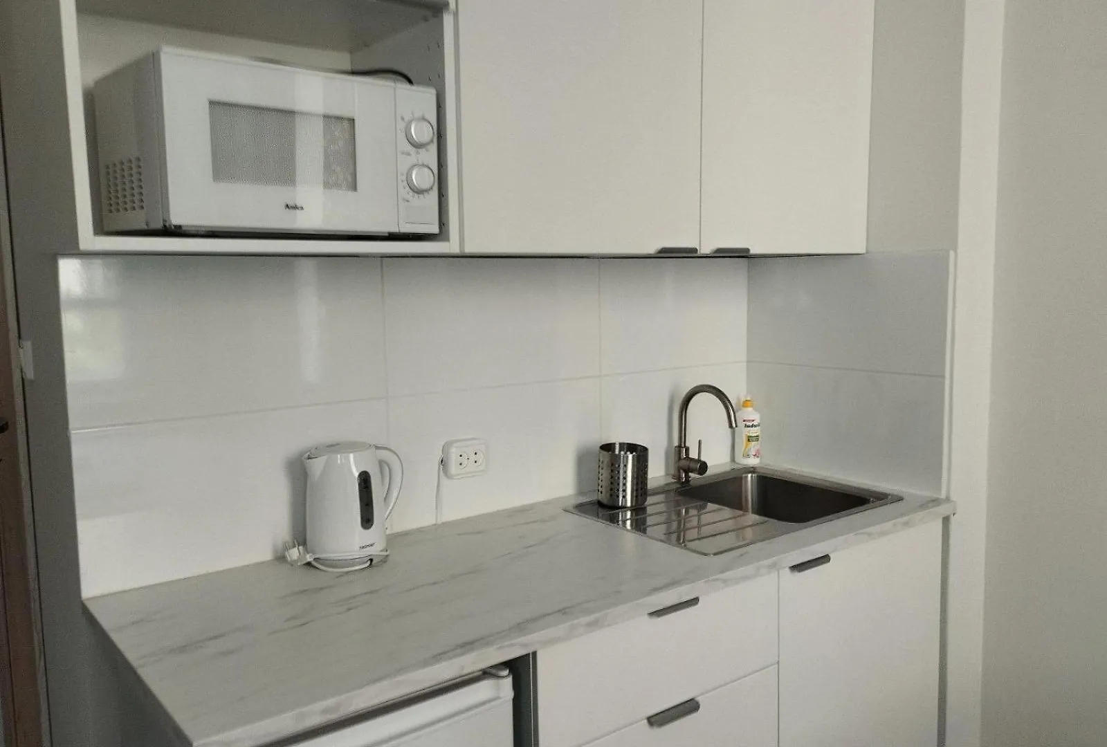 Ministudio W Hostel Solec50 By Metro Station Centrum Kopernika Elektrownia Powisle 23 Unit Warsaw Poland
